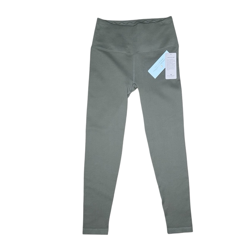Spiritual Gangster Olive Green Leggings